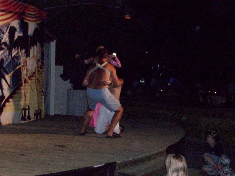 Dirty Dancing  Can Garden Beach