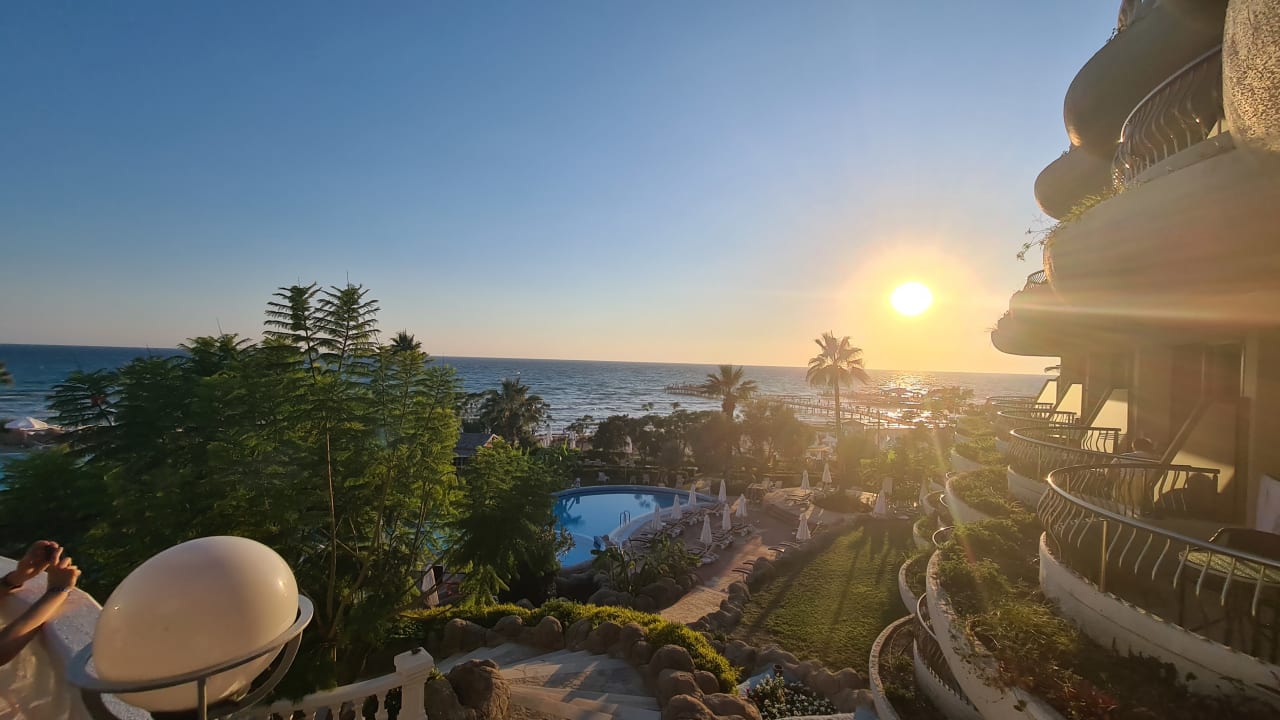 Ausblick Sunrise Queen Luxury Hotel