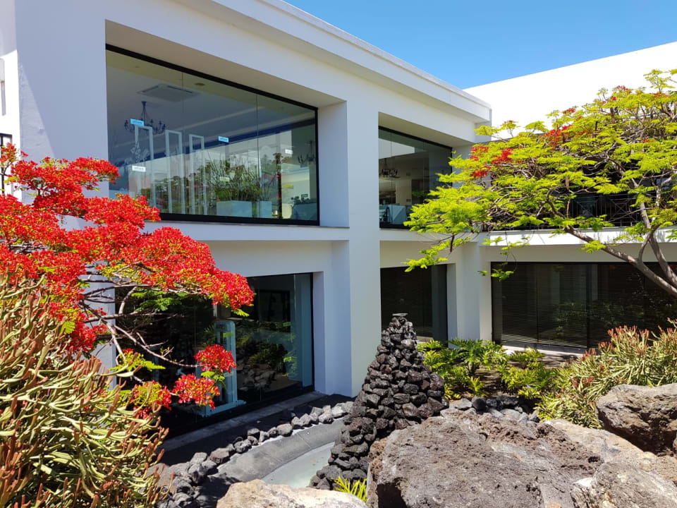 Außenansicht allsun App.-Hotel Albatros