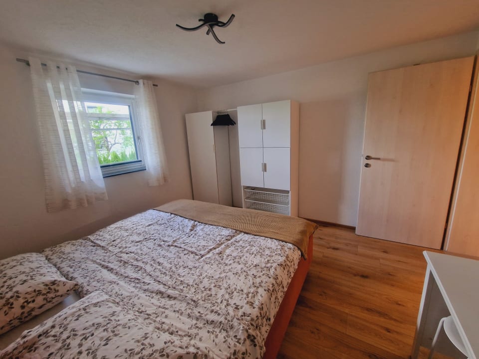 Zimmer Apartment Bergblick