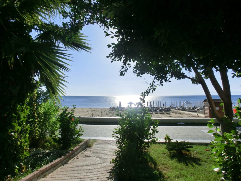 Strand Seaden Corolla Hotel