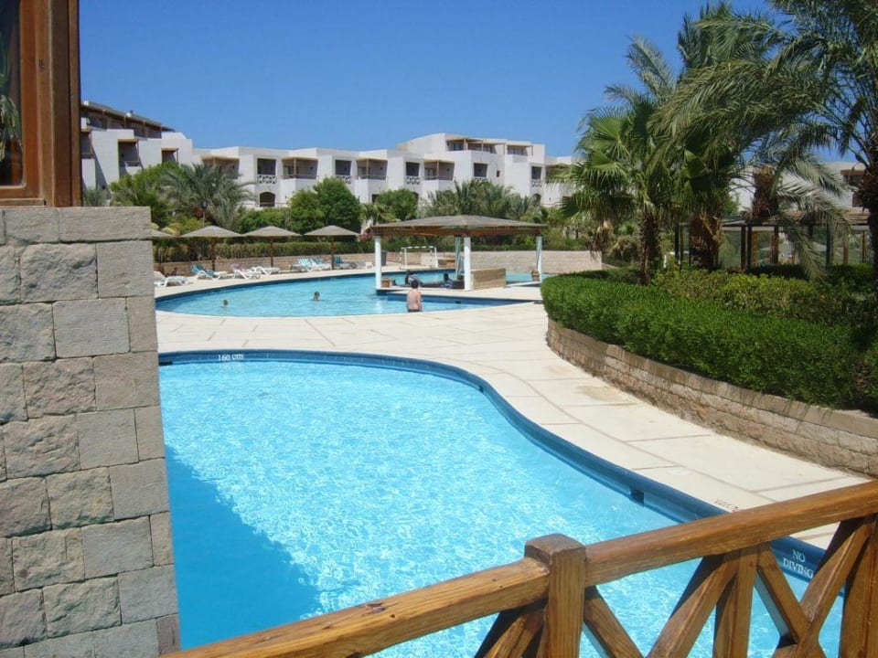 Poolbar Fort Arabesque Resort, Spa & Villas