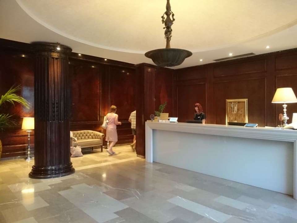 Lobby Mon Repos Palace - Adults only