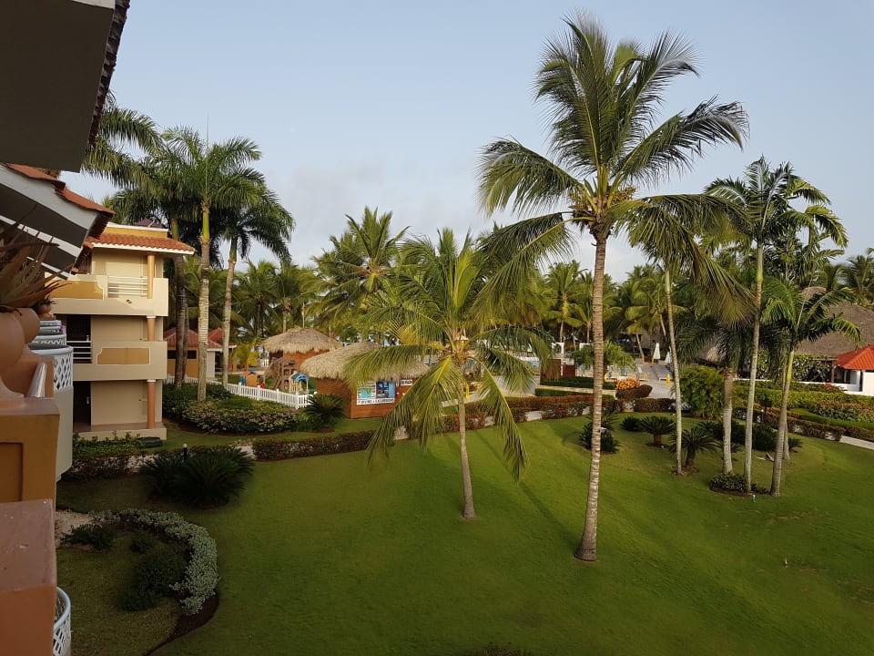 Gartenanlage Hotel Viva Dominicus Palace by Wyndham-All Inclusive Resort