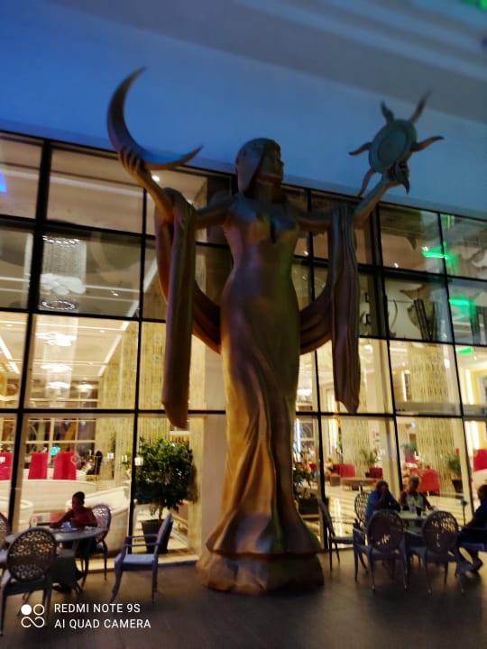 Sonstiges Azura Deluxe Resort & Spa Hotel