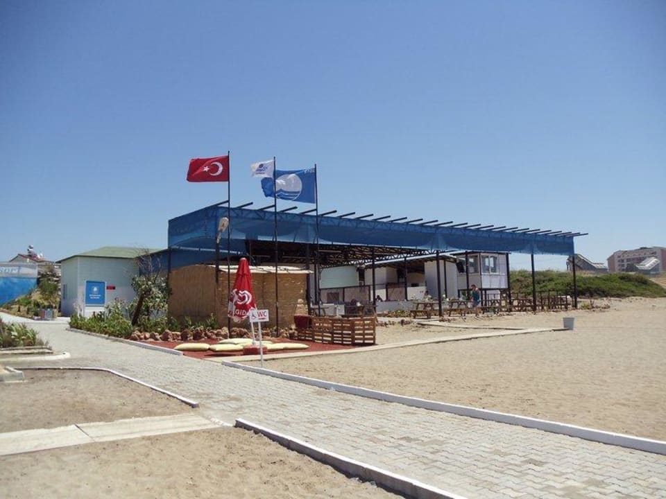 Strandbar Cenger Beach Resort & Spa