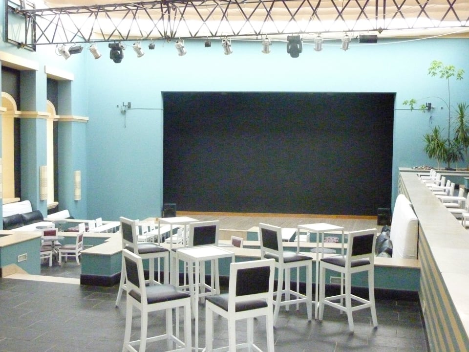 Animation , Fantasia von innen JAZ Aquamarine Resort