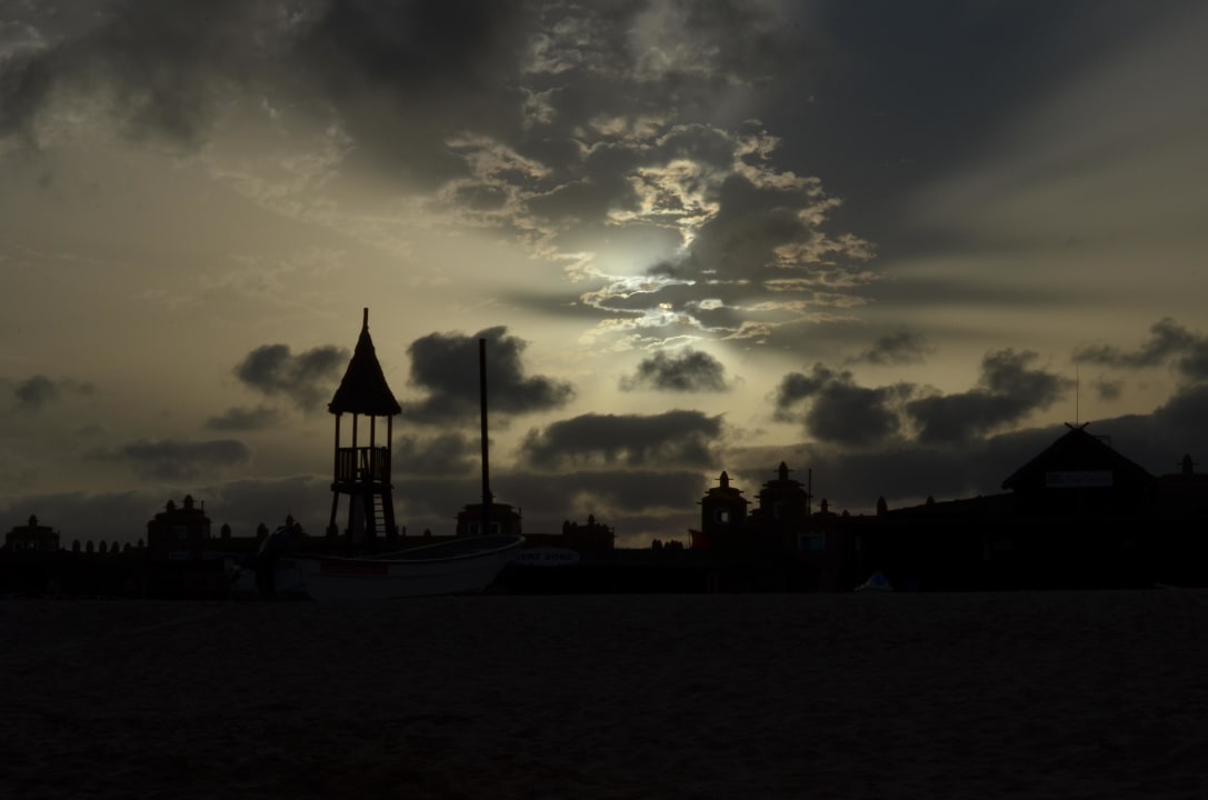 Pohled na hotel z pláže Hotel Riu Funana