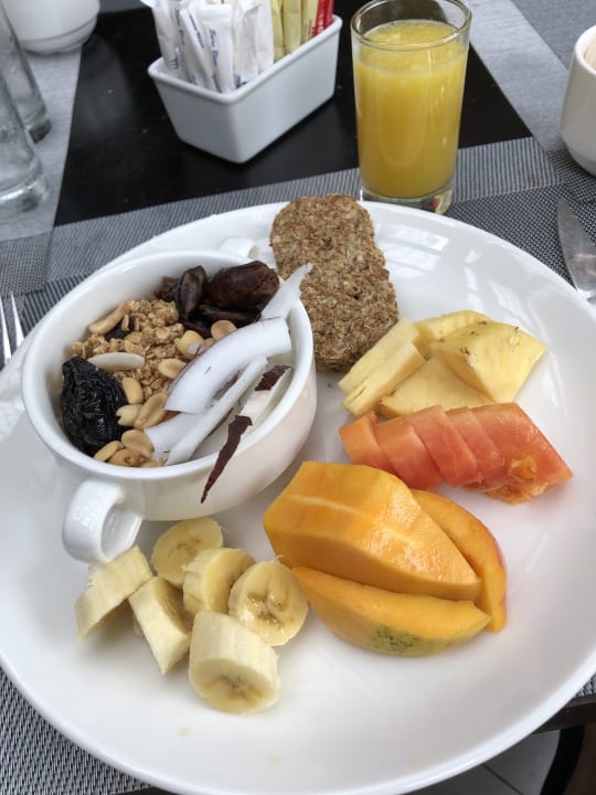 Gastro Crystals Beach Resort Belle Mare, a member of Radisson Individuals
