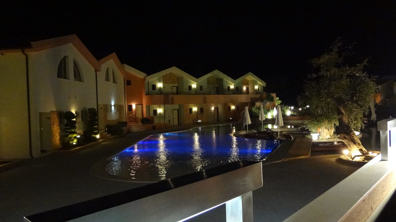 Pool bei Nacht Alexandra Golden Boutique - Adults only