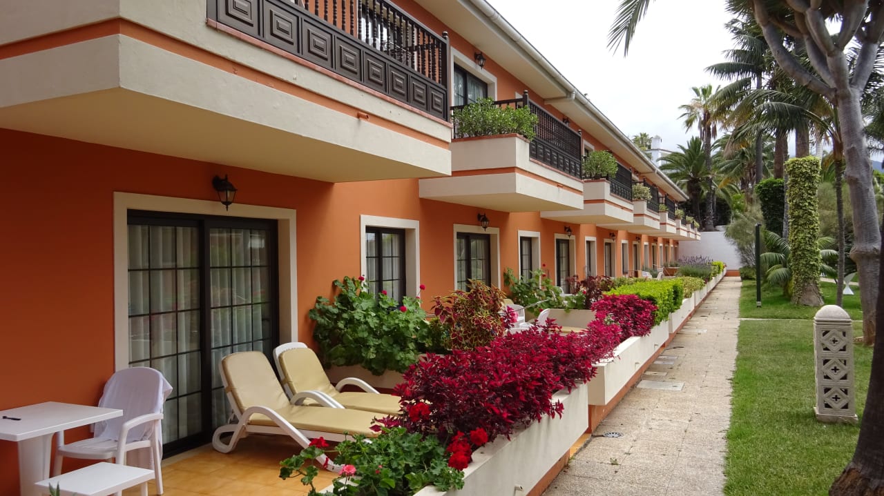 Zimmer Apartments Ambassador