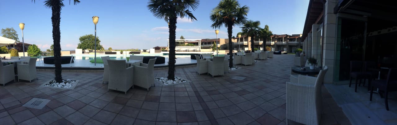 Poolbar Hotel Dion Palace Resort and Spa