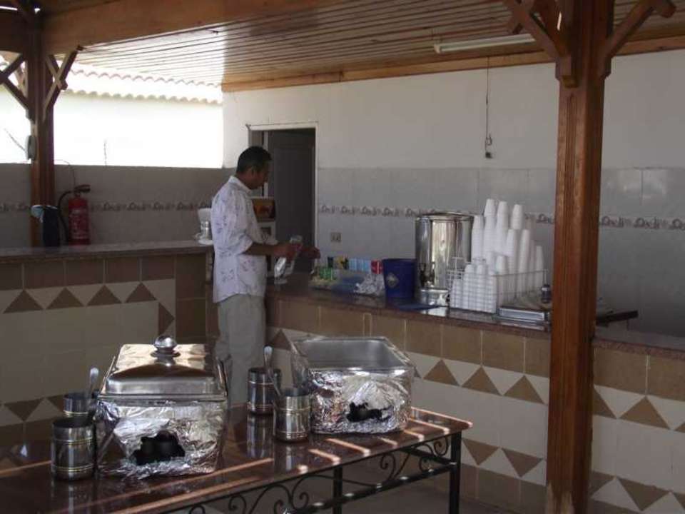 Enttäuschende Beachbar Pickalbatros Alf Leila Wa Leila Resort - Neverland Hurghada