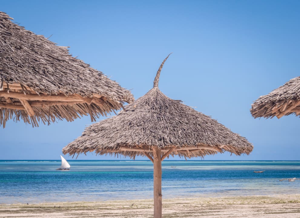 Strand Hotel Kiwengwa Beach Resort