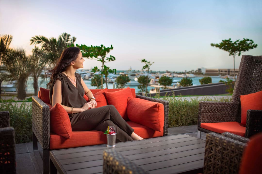 Flames Steak and Seafood The Art Hotel & Resort