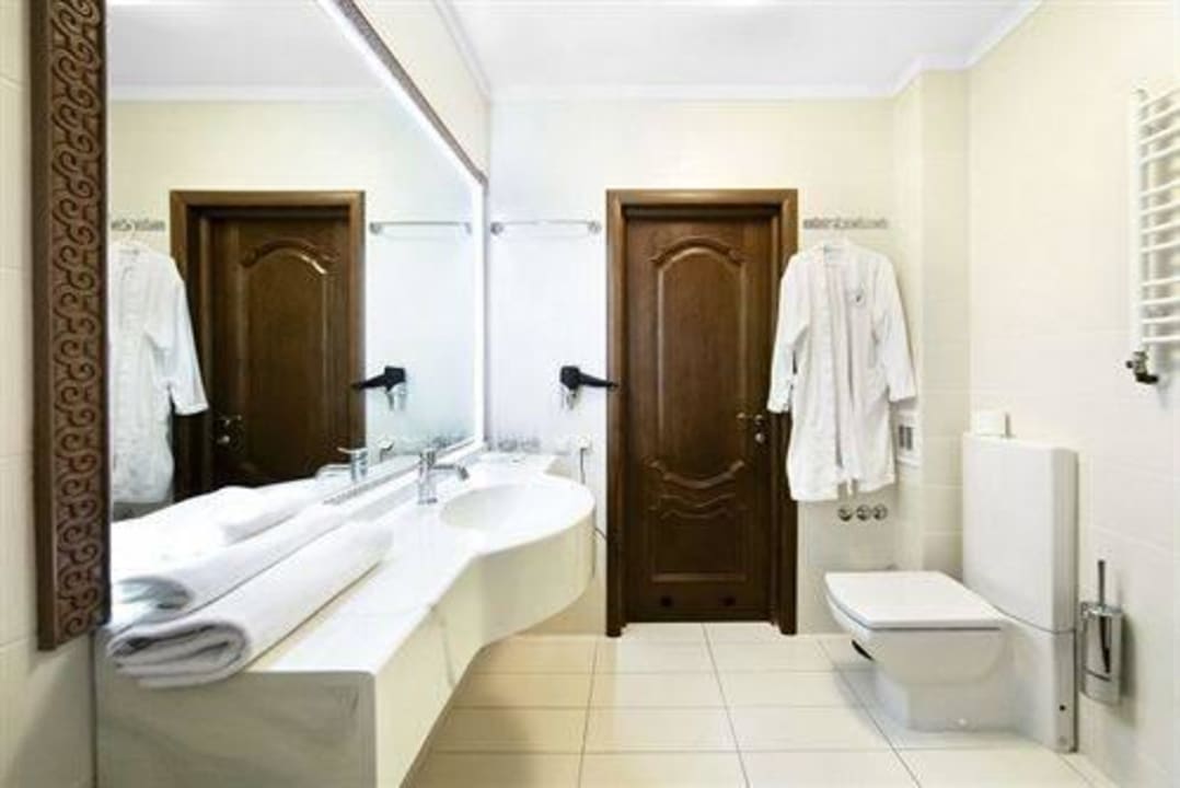 Bad war gross, sauber , grosse Dusche Frapolli Hotel