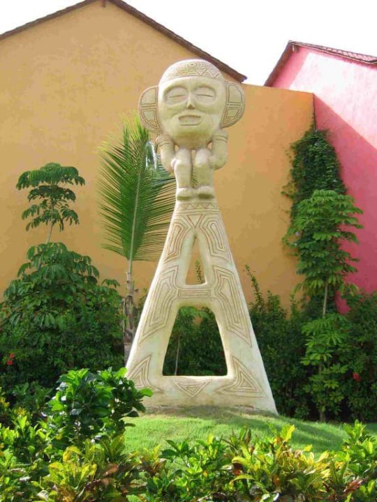 Skulpturen im Garten Punta Cana Princess All Suites Resort & Spa