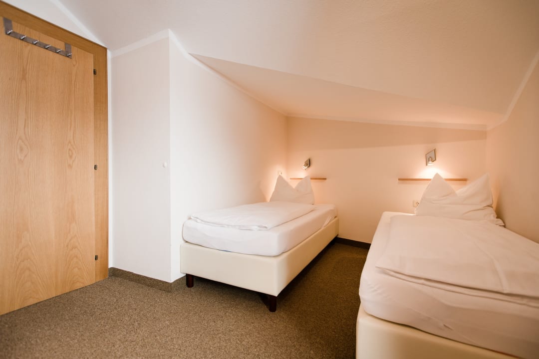 Zimmer Aparthotel Dorfplatzl