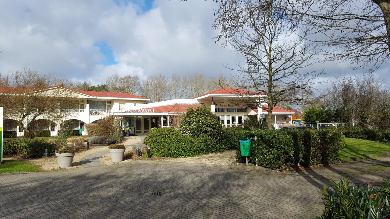  Au  enansicht  Fletcher Strandhotel Renesse  Schouwen-Duiveland