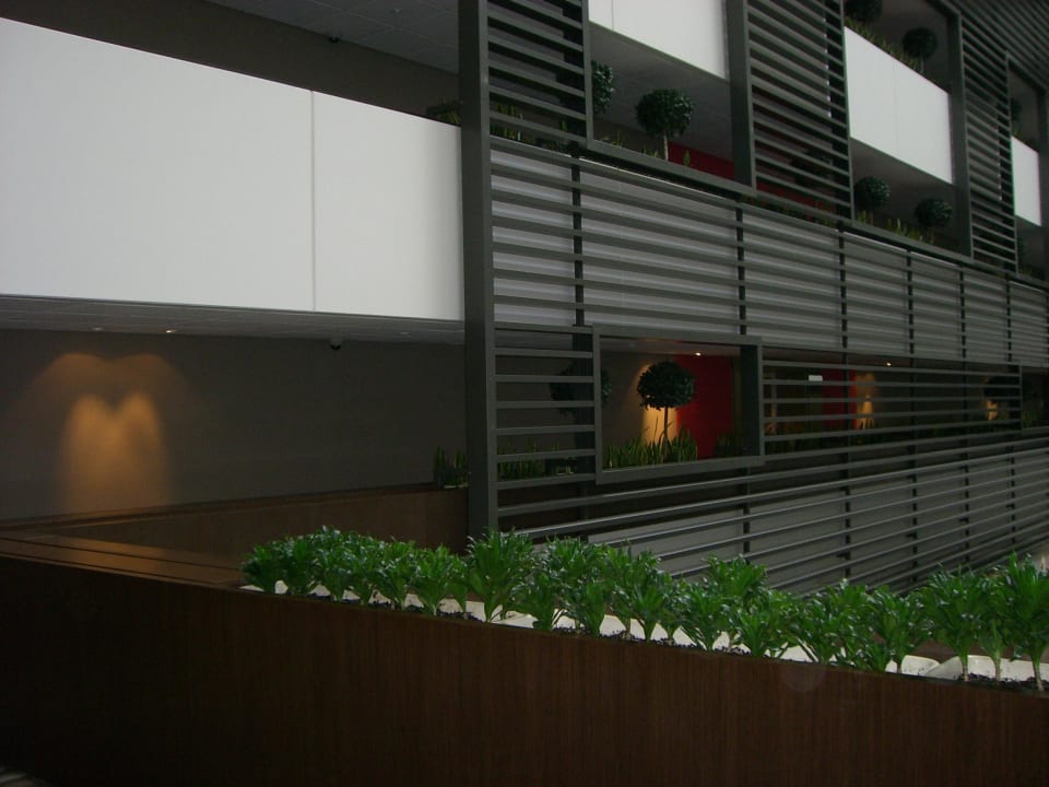 Die Gänge zu den Zimmern Sofitel Budapest Chain Bridge