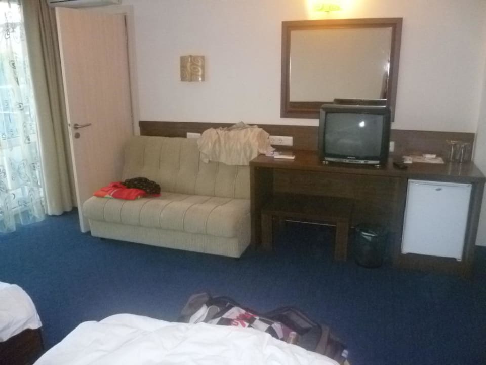 Wohnraum Hotel Glarus Beach