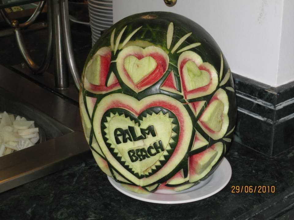 Buffy-Deko Palm Beach Resort