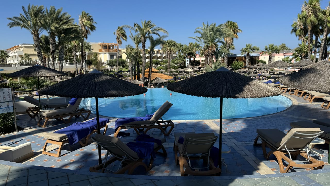 Pool Atrium Palace Thalasso Spa Resort & Villas