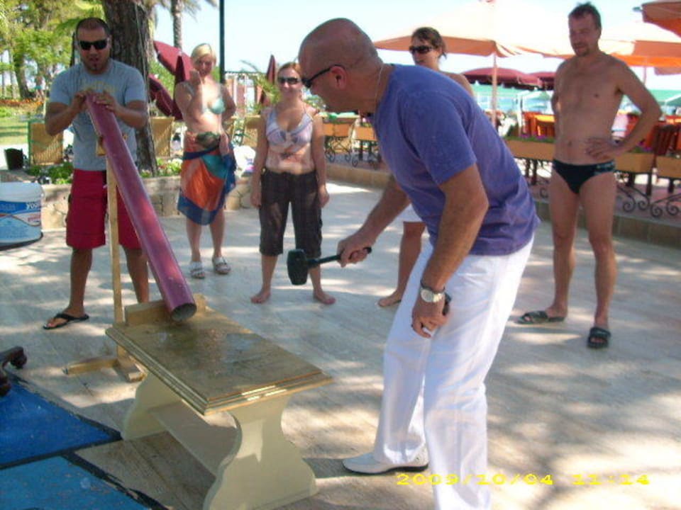 Cocktailspiele Club Boran Mare Beach