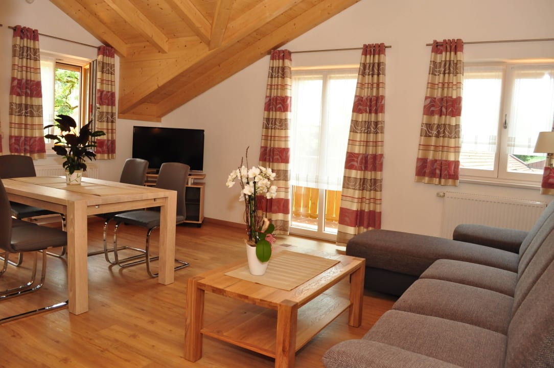 Haus Waldblick - Wohnung Almsonne Ferienhof Bauer