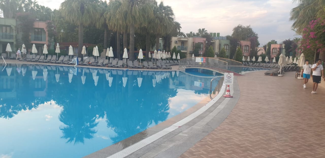 Pool VONRESORT Golden Beach