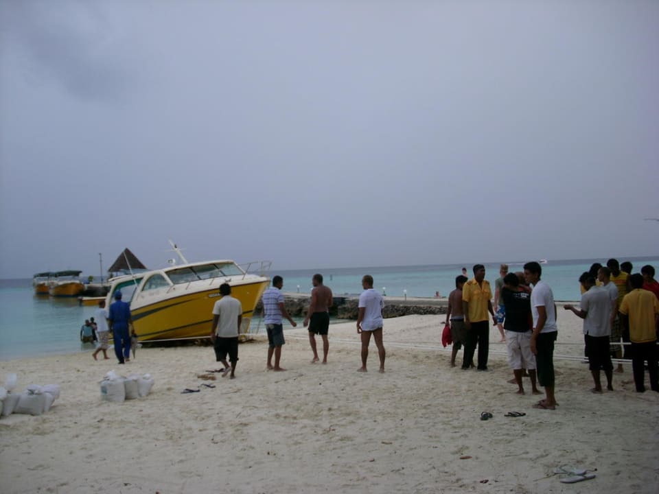 Großreparatur Summer Island Maldives