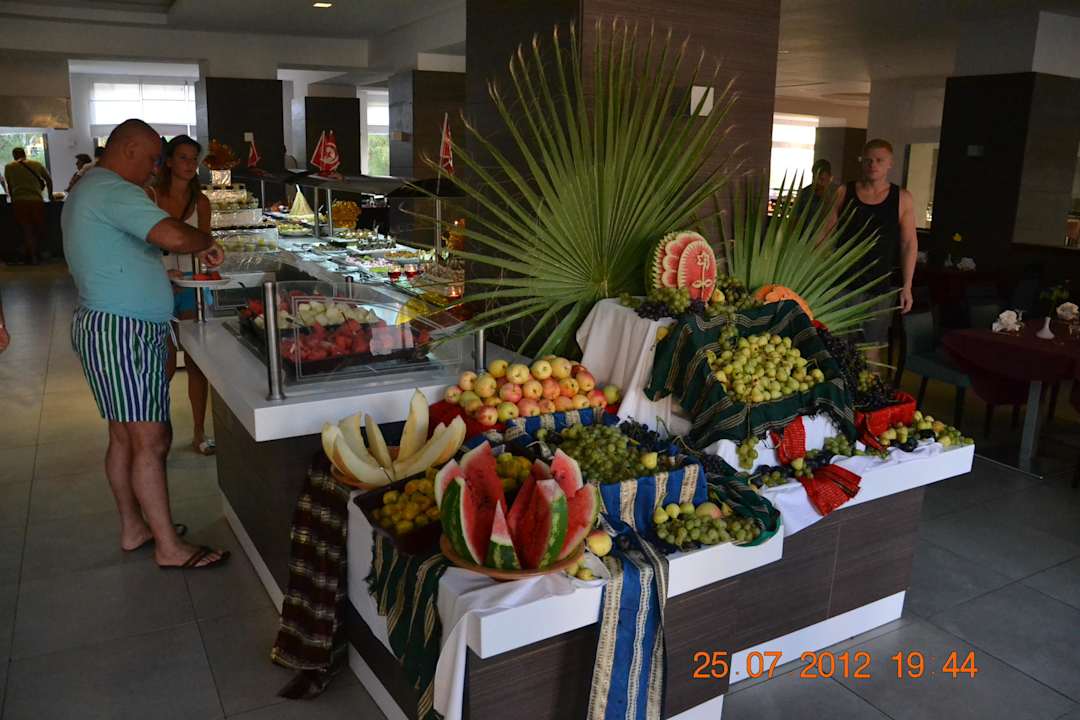 Święto Republiki Hotel Rosa Beach