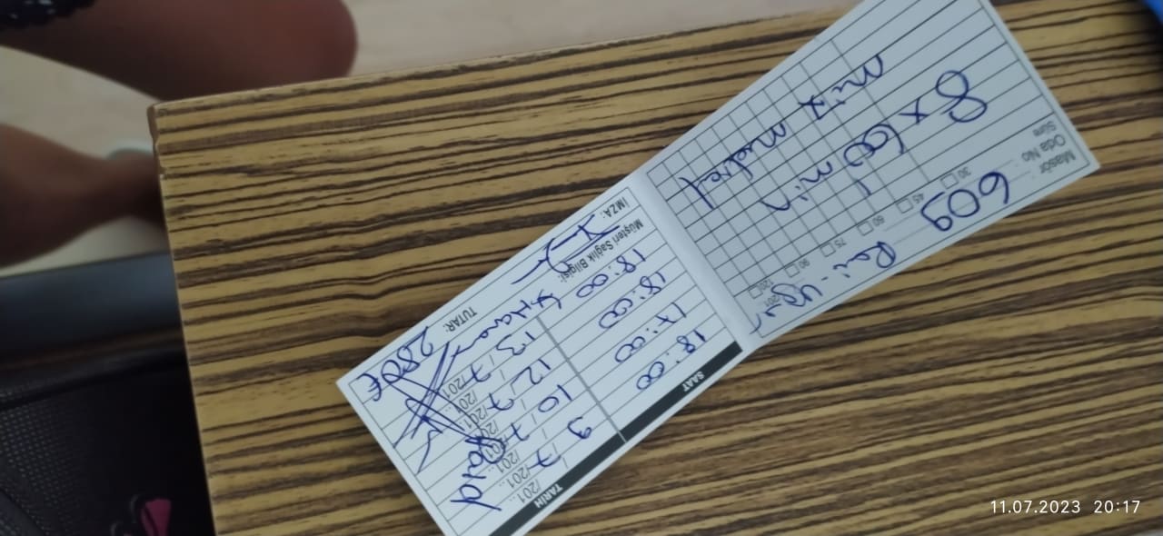 Sonstiges Blue Diamond Alya