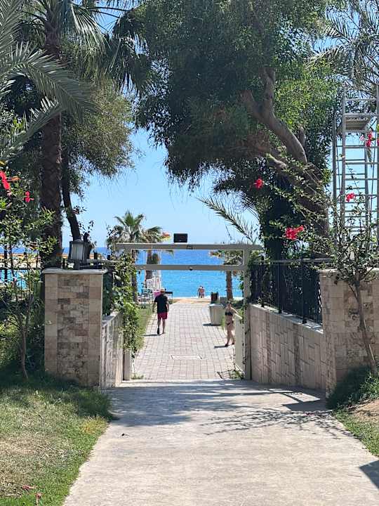 Strand Seaden Sea Planet Resort & Spa