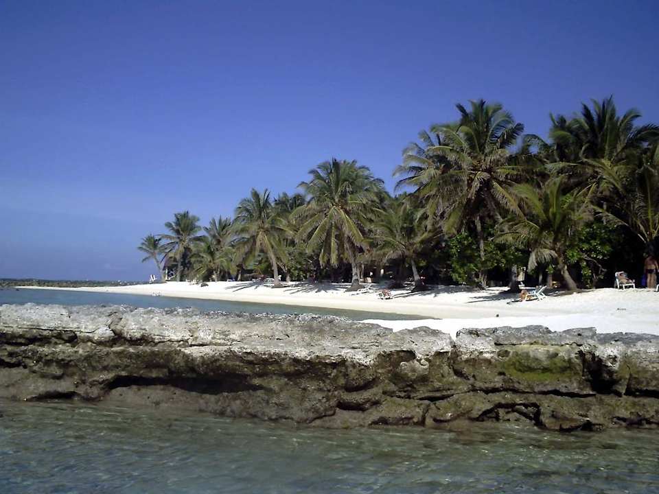 Nordseite von Summer Island Summer Island Maldives