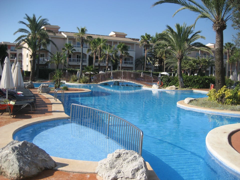 Pool mit abgetrenntem Kinderpool Playa Garden Selection Hotel & Spa