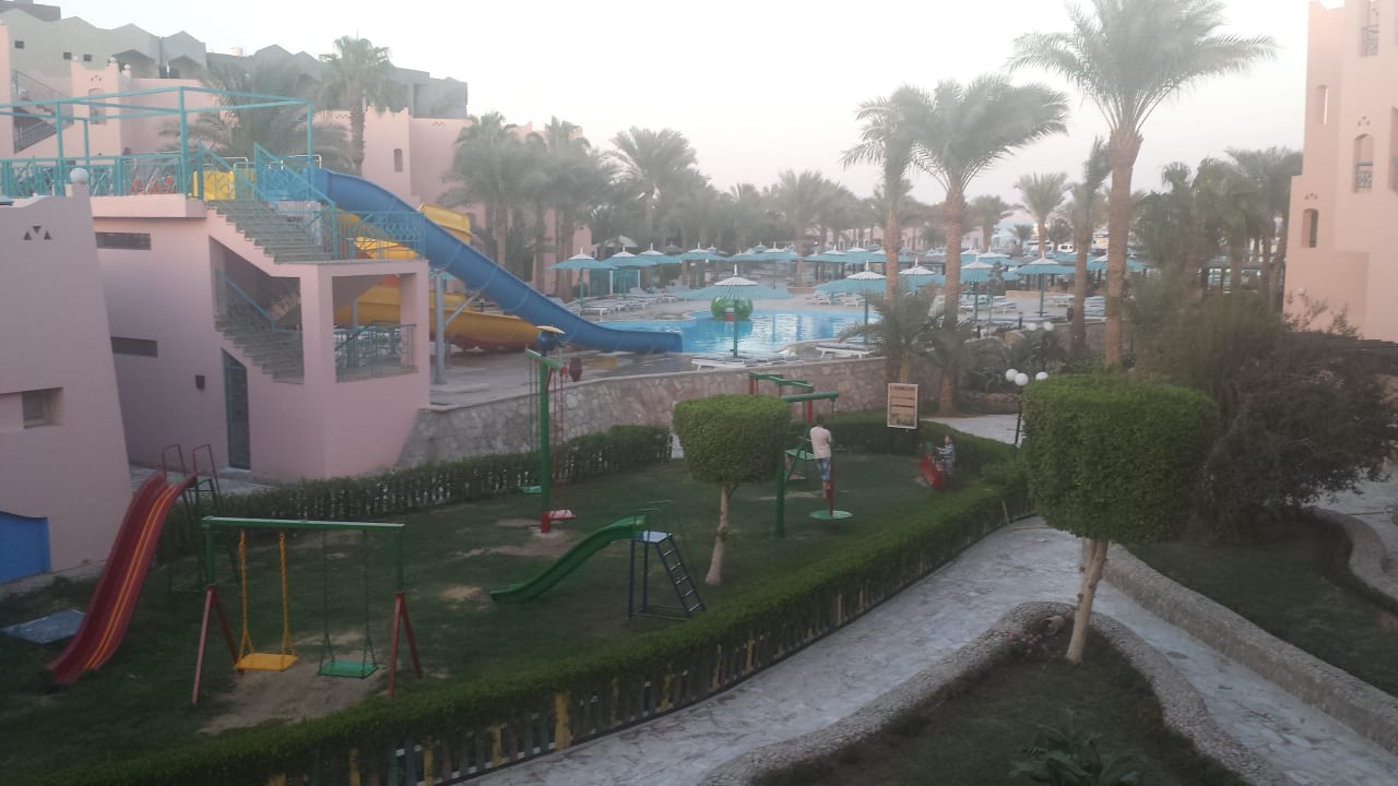 Neuer Apuapark Hotel Le Pacha Beach Resort