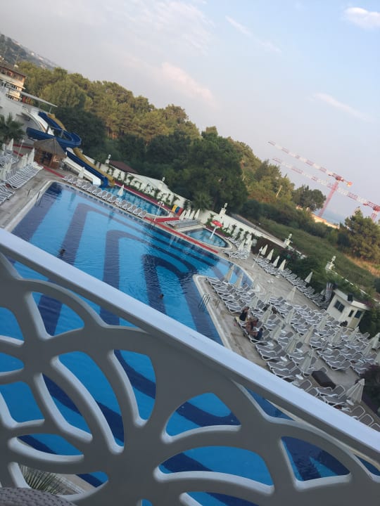 Pool Oz Hotels Sui Resort