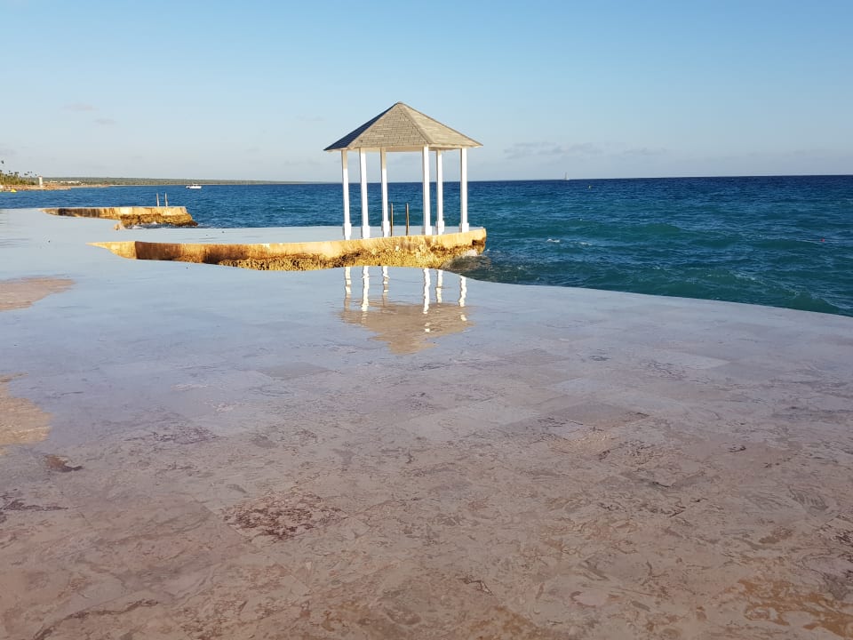 Strand Hotel Viva Dominicus Beach by Wyndham - All Inclusive Resort