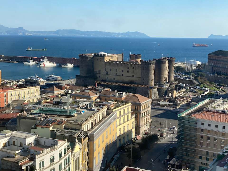 Zimmer NH Napoli Panorama