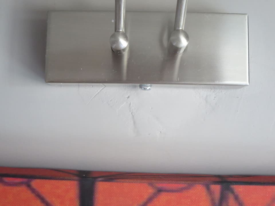 LED Bildbeleuchtung / Baupfusch TUI MAGIC LIFE Jacaranda