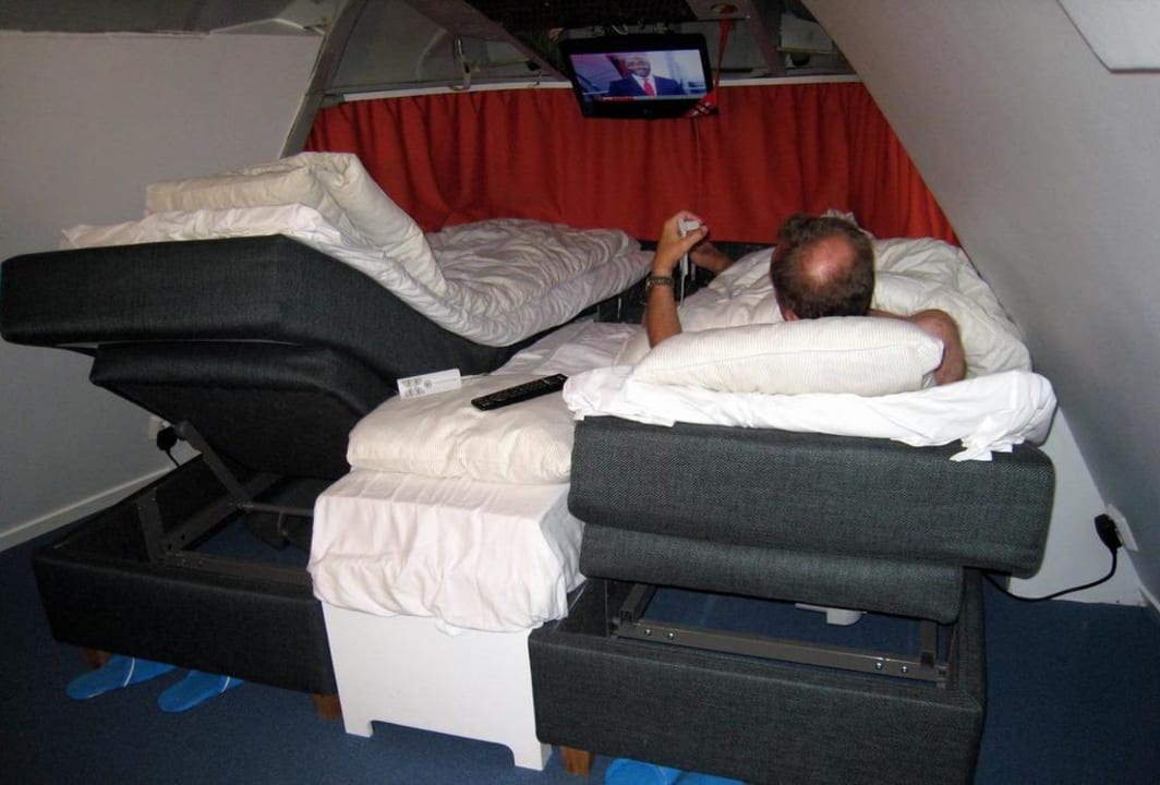 Cockpit suite Hostel Jumbo Stay