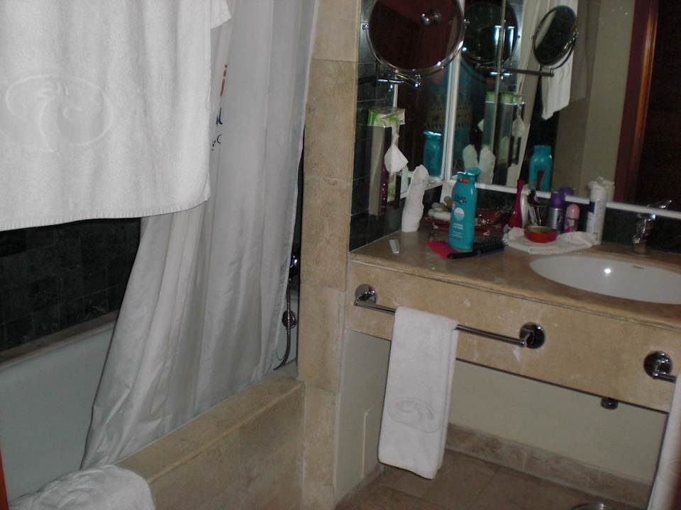 Badezimmer Grand Palladium Kantenah Resort & Spa