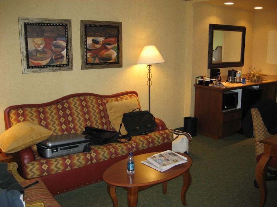 Feine Suites Embassy Suites Albuquerque