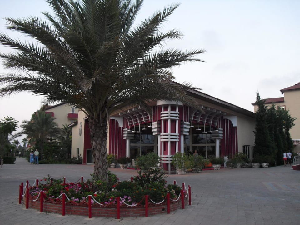 Eingang Hotel Orfeus Park