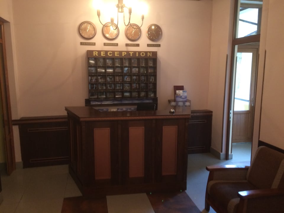 Lobby Hotel Haghartsin