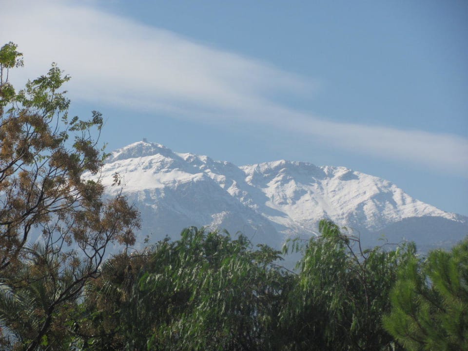 Ausblick Landseite Akka Alinda Hotel