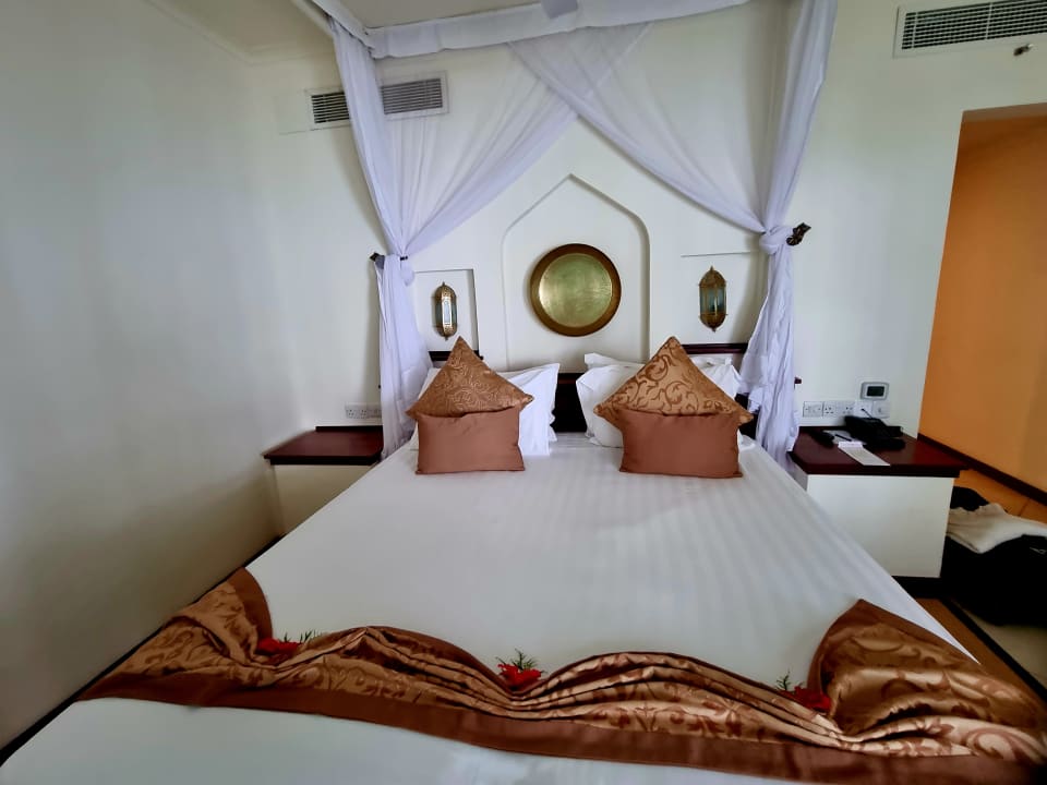 Zimmer Sea Cliff Resort & Spa