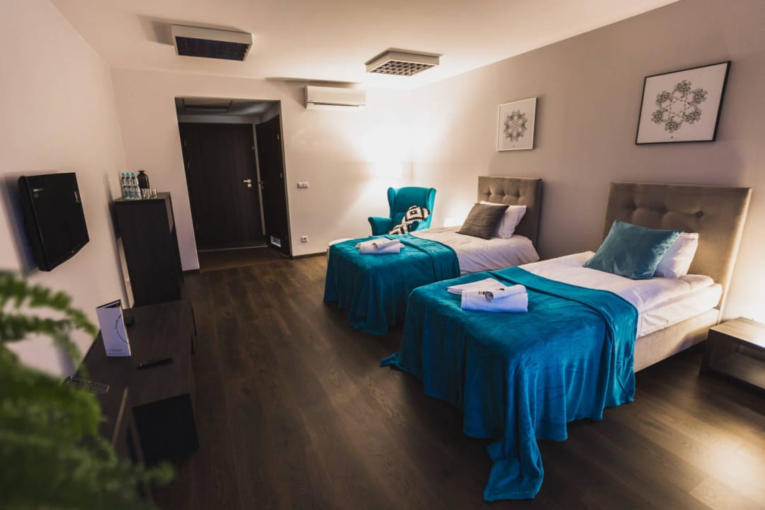 Pokój standard 2/3 osobowy Czarno Na Białym