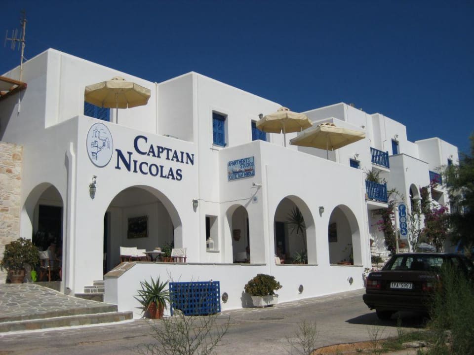 Frontansicht Hotel Captain Nikolas